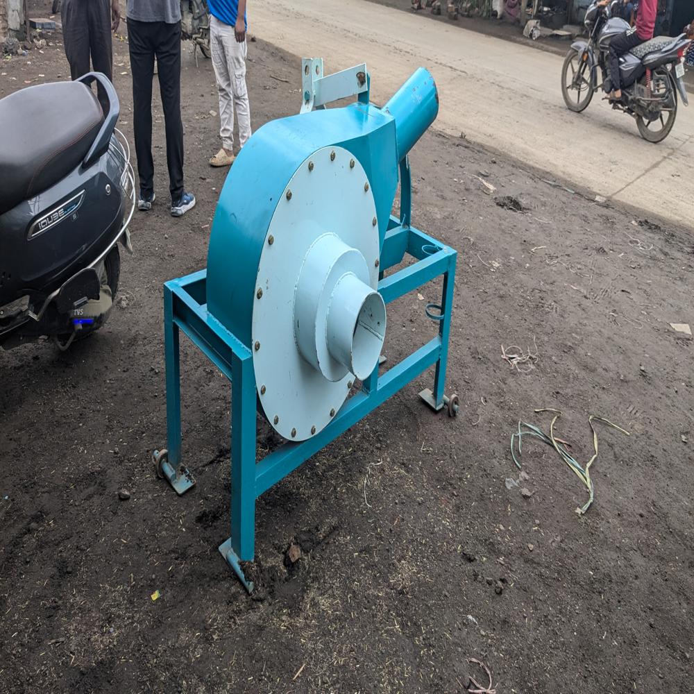 30 Hp Straw Blower Machine - Color: Blue