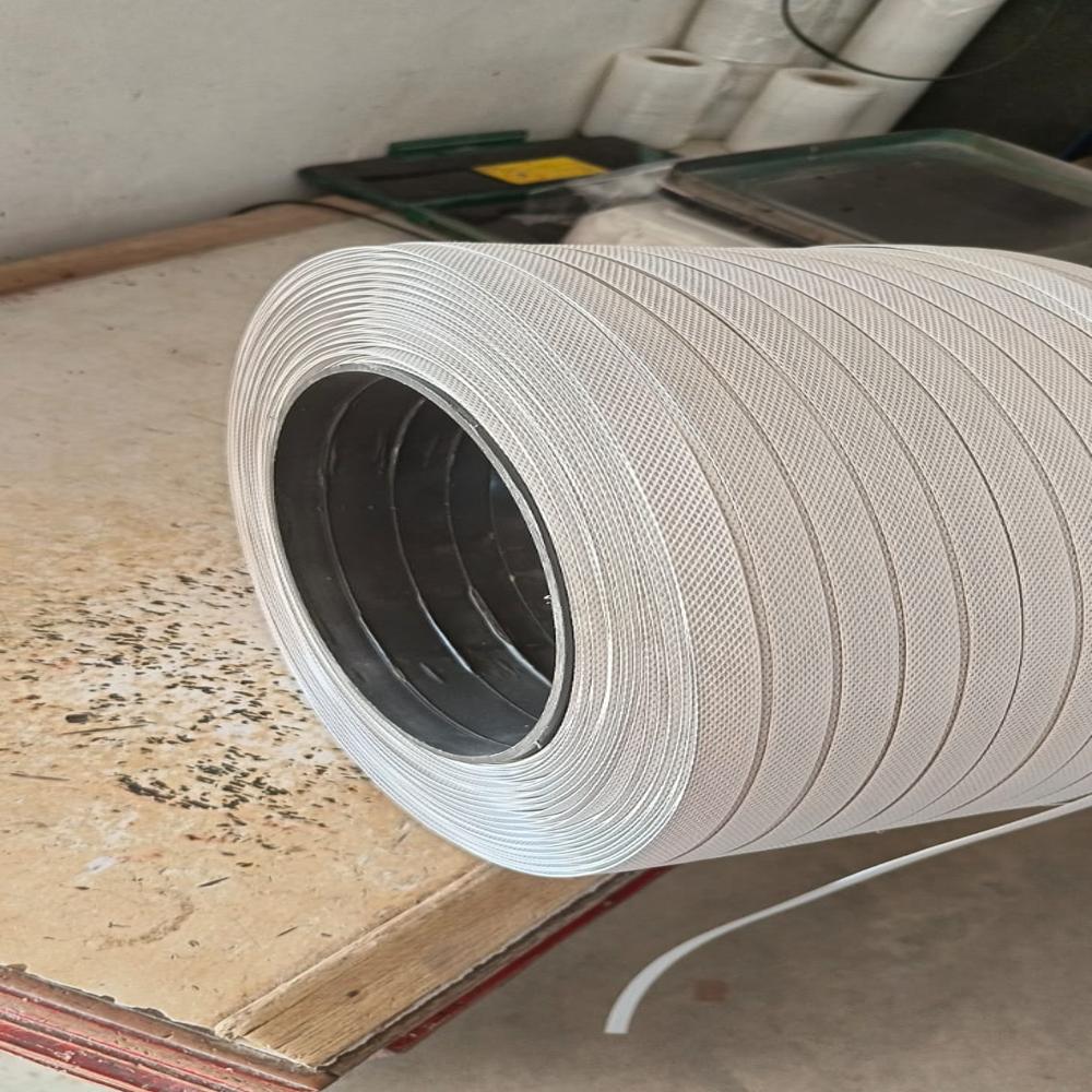 Polypropylene Strapping Roll - Coating Type: Laminated
