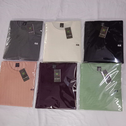 Knitting Fabric T Shirt - Color: Multicolor
