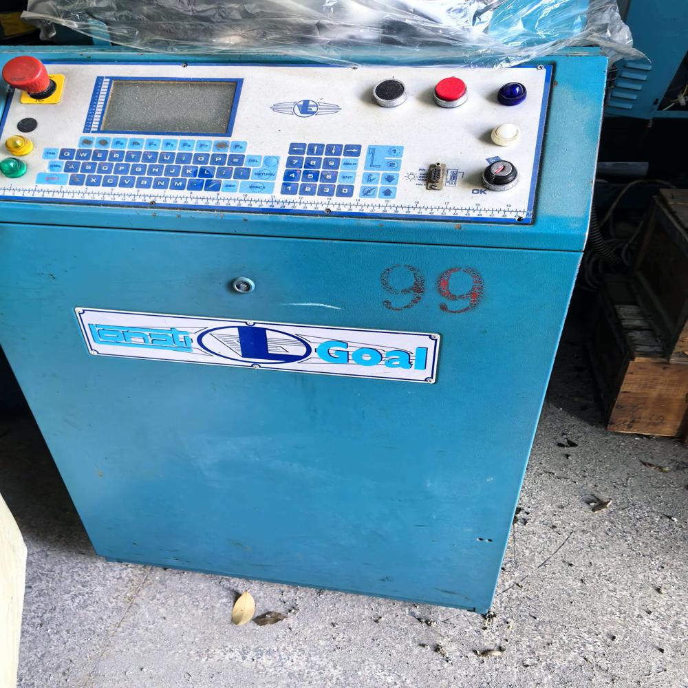 95 sets sock machines