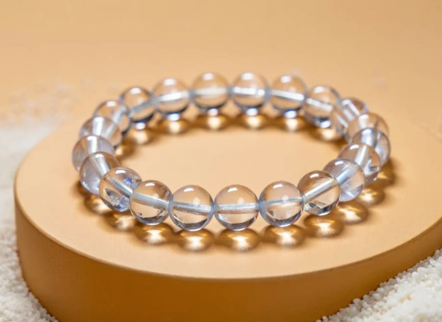 Sphatik Stone Bracelete