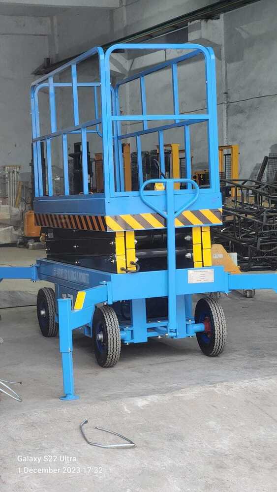 Electric Scissor Lift Table - Capacity: 230-450 Kg