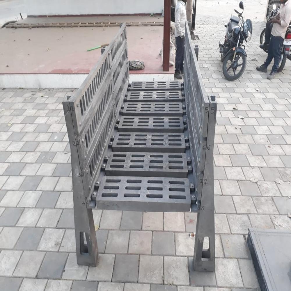 Human Pyre Based  Cremation Furnace (OSSPL-PYRE)