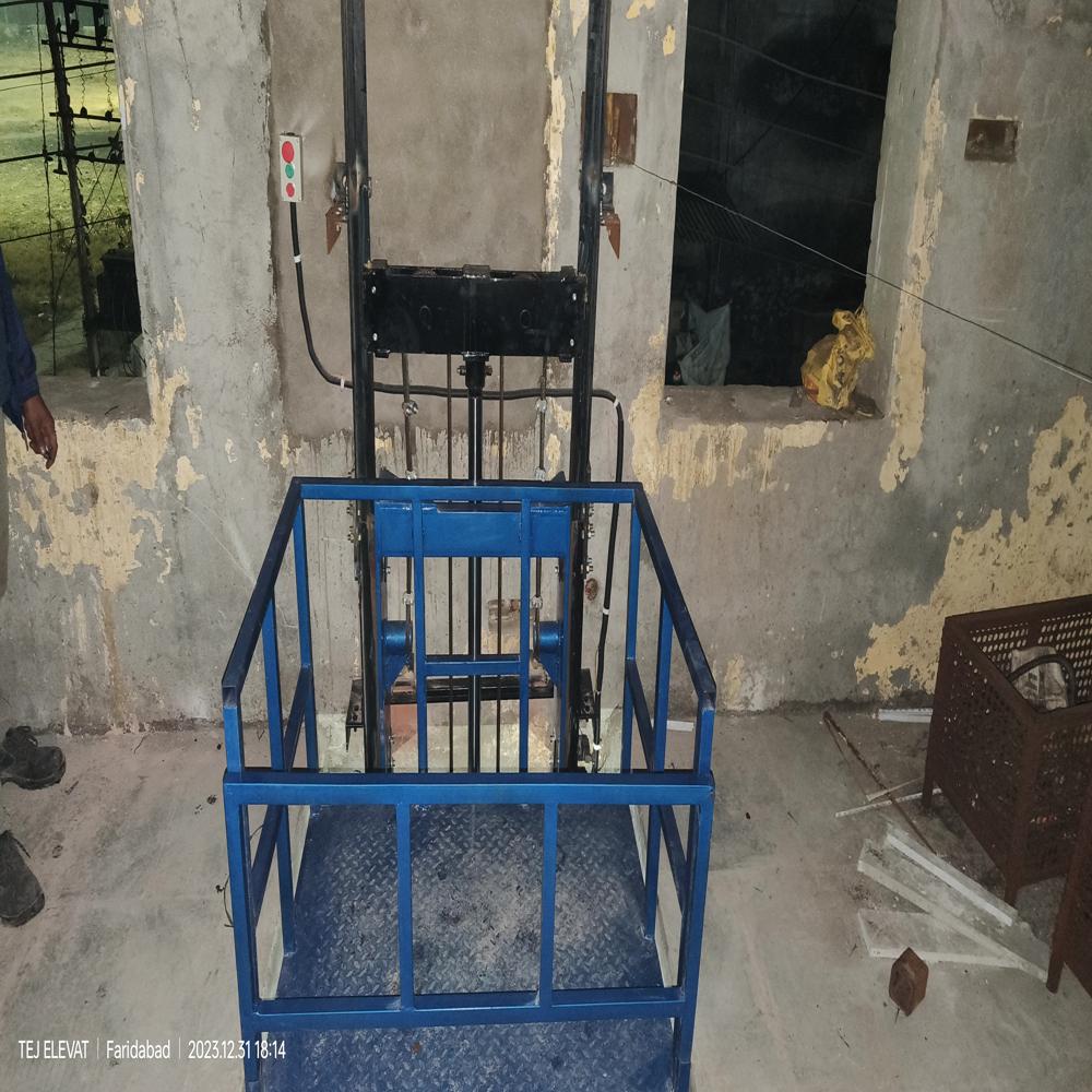 MS Hydraulic Goods Lift