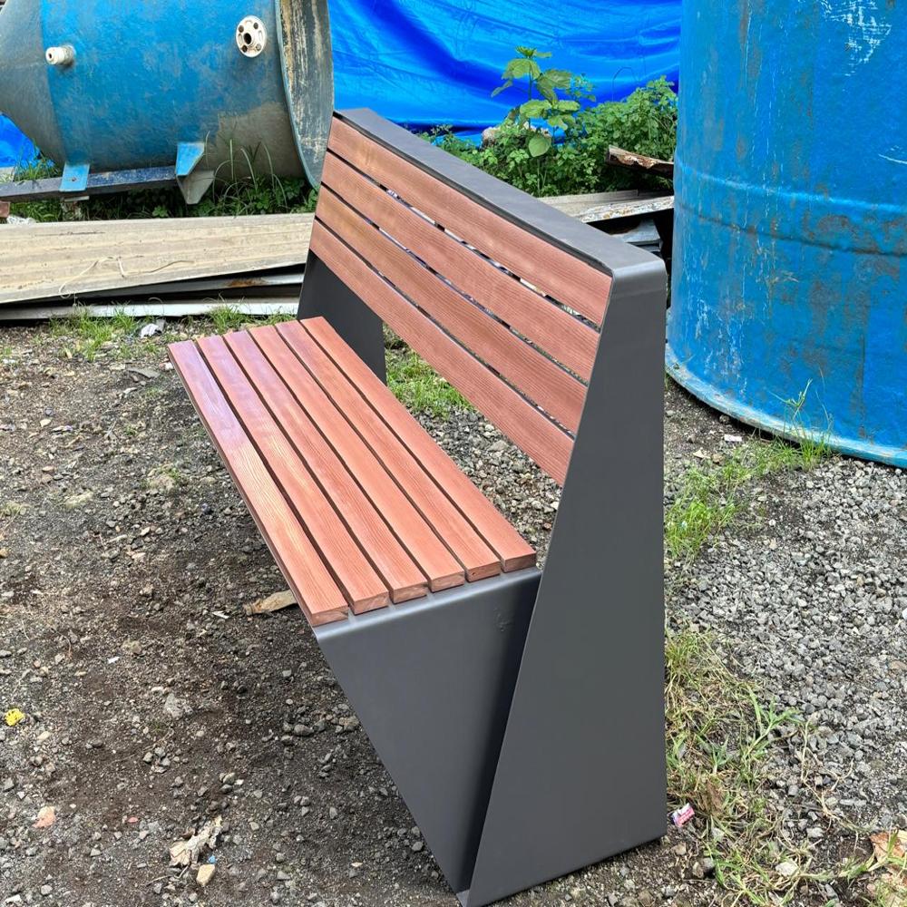 Outdoor Bench - Solid Wood, Metal & Wpc Options | Modern Designs, Durable, Easy To Clean, Eco-friendly For Garden Spaces