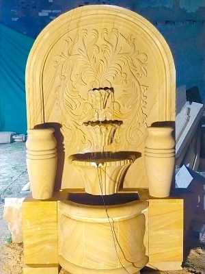 Sandstone Wall Side Fountain - Color: Na