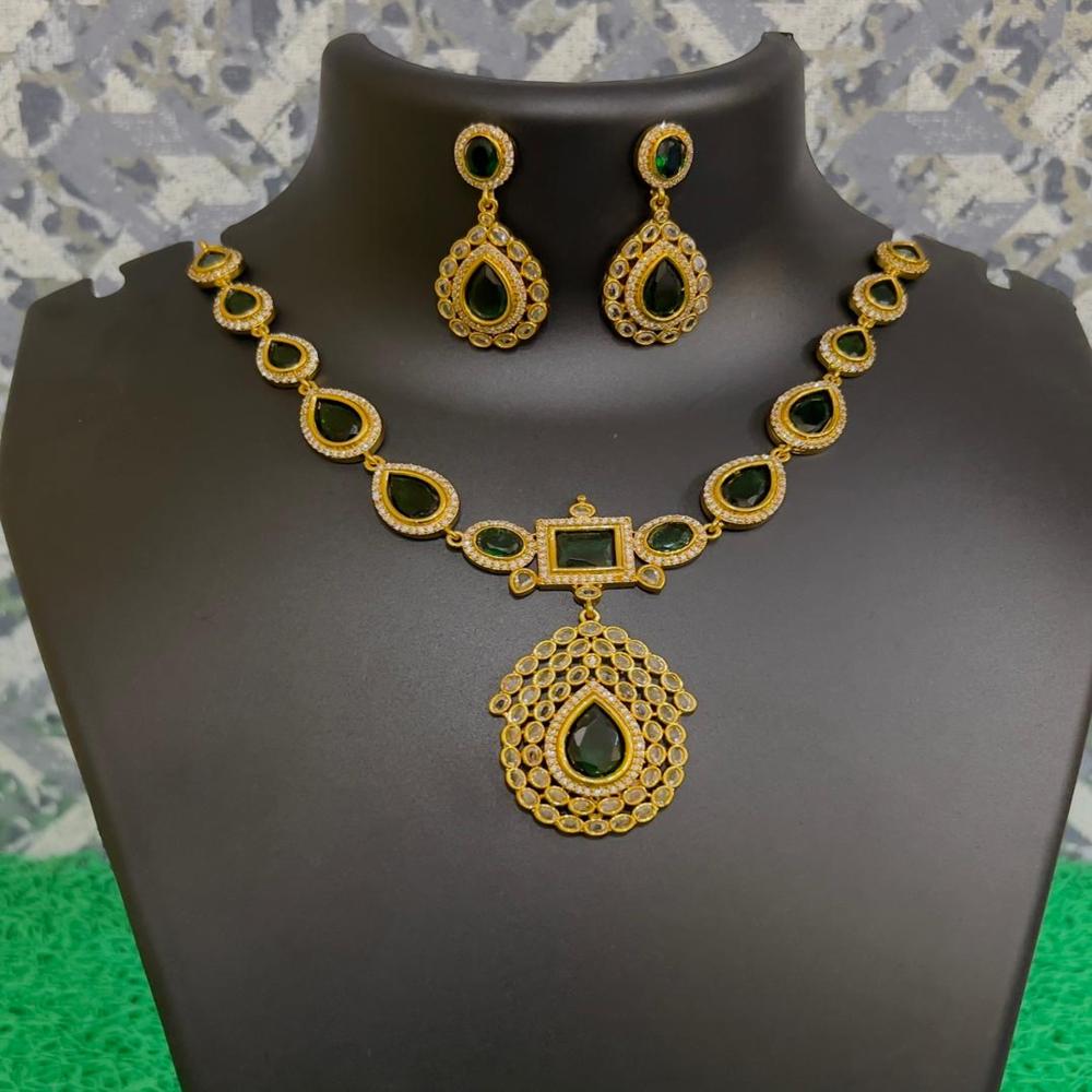  Emerald Alloy Grace Necklace Set 