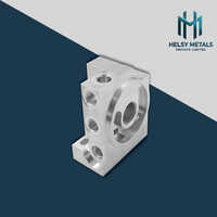 H-v811 Vmc Machined Aluminum Hydraulic  Mounting Block - Color: Sliver