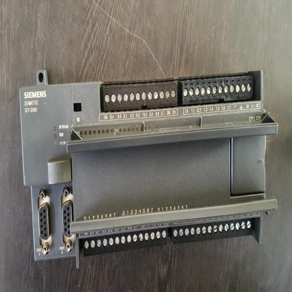 Siemens S7-200 CPU 226 PLC