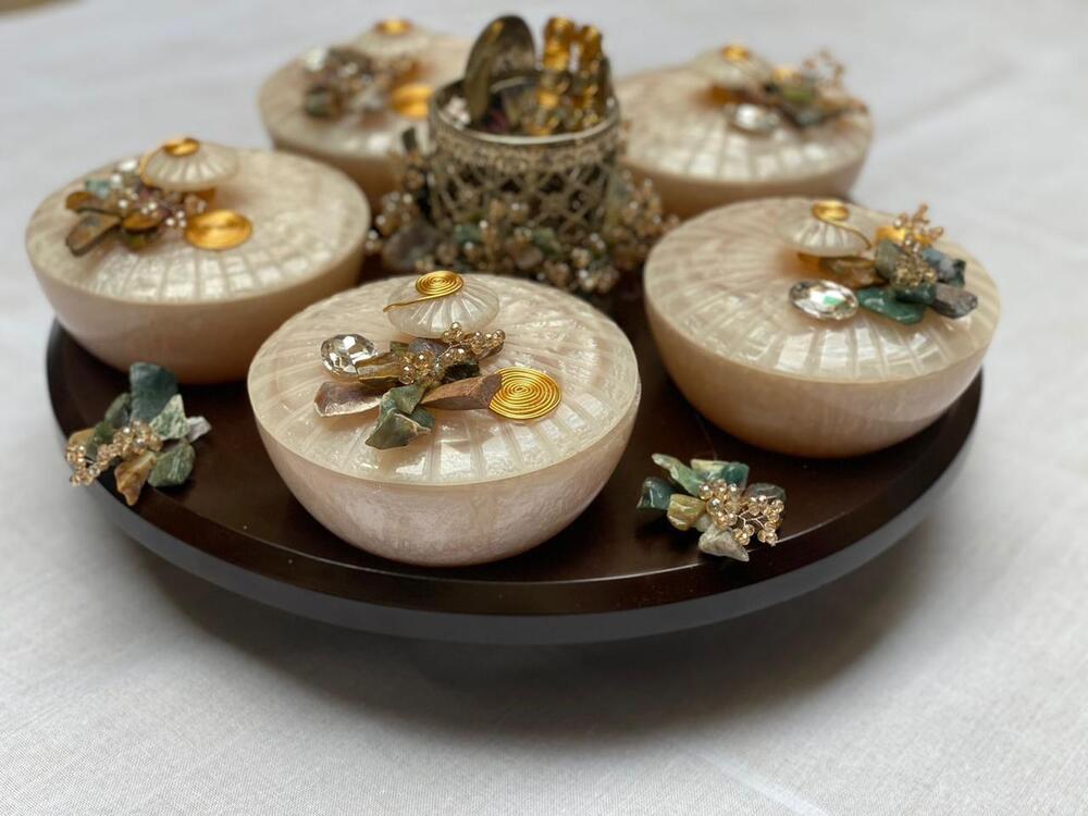 Resin Dry Fruits Bowel With WoodenRevolving Base