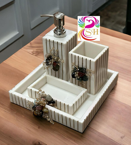 Resin Golden Line Bathroom Set