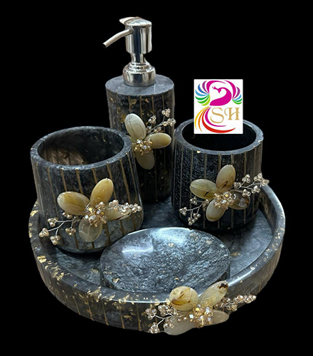 Resin Round Bathroom Set