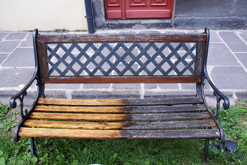 WoodGuard Revitalizer Wood Cleaner | Restores Color Grey Wood Deck Fence Terrace Fast 15 Minutes