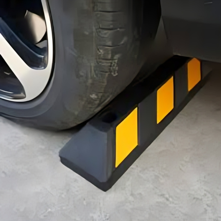 Rubber Car Stopper - Color: Black