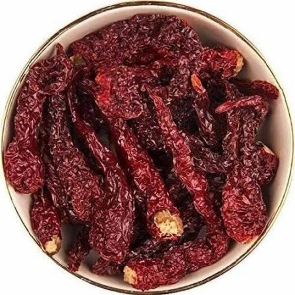 Byadgi Dabbi Chilli - Color: Red