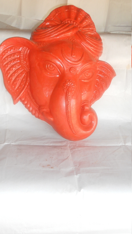 वॉल हैंगिंग क्ले हैंडीक्राफ्ट