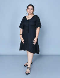 Plus Size Plain Front Tie Midi Dress - Color: Black