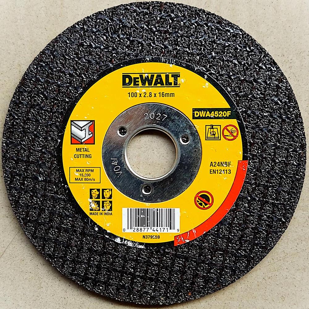 DeWalt DWA4520F metal cutting disc