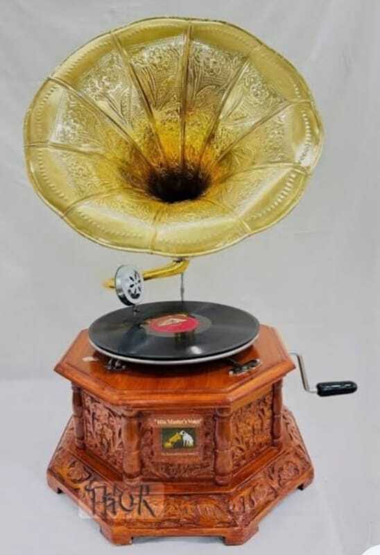 Antique Brass Wooden Gramophone - Body Material: Wood