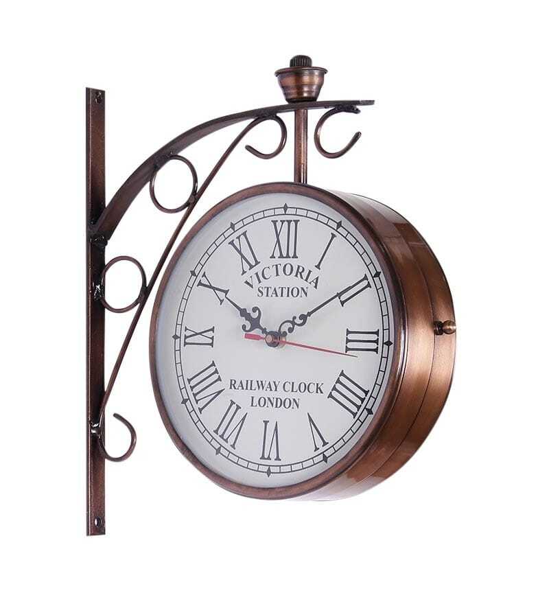 Antique Clocks - Color: Black