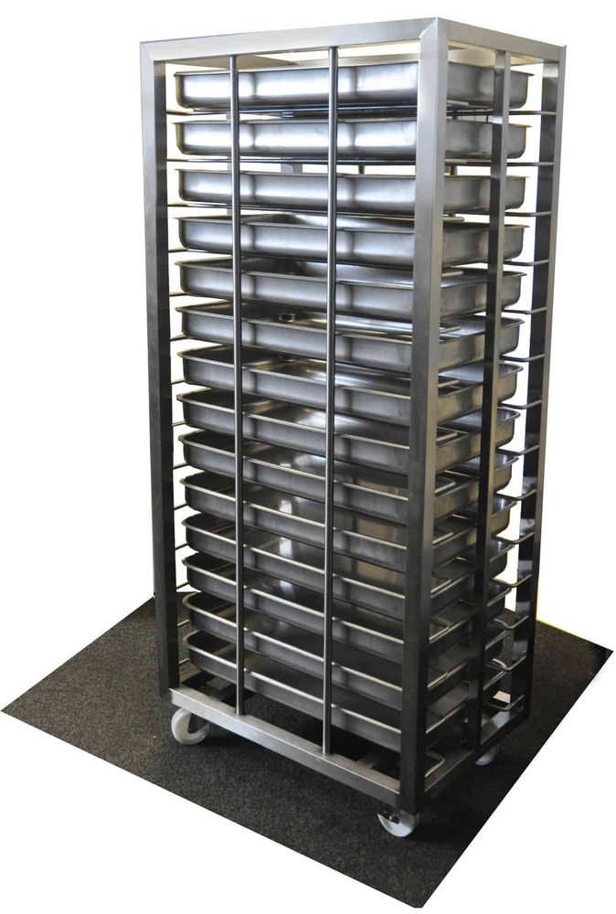 Stainless Steel Tray Trolley - Three Shelf Design, Swivel Wheels, Elevated Integrated Handles, Polished Finish For Instrument Transport In Hospitals & Industries