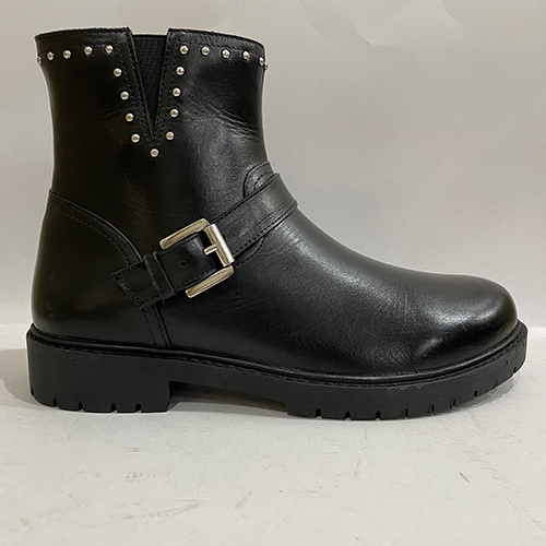Ladies Leather Boots - Color: Black