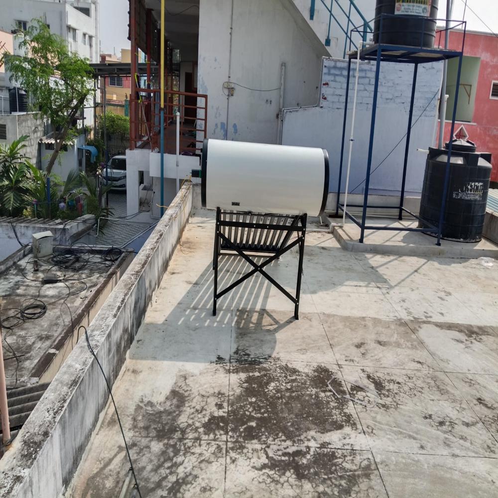 100 LPD Pressurized Solar Water Heater System