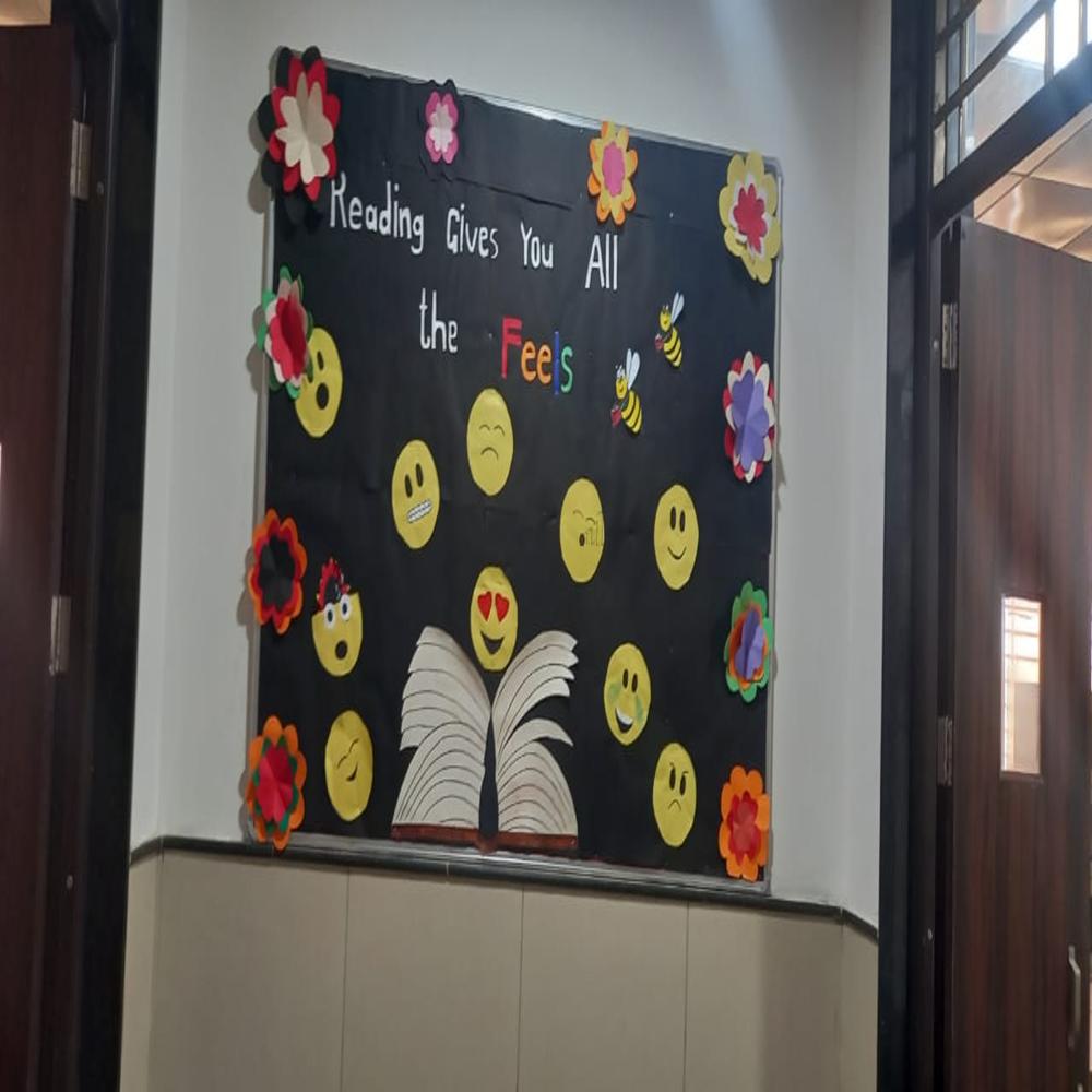 Sds011 Notice Board For School - Non Magnetic Aluminum & Wooden Frame, All Sizes Available | Ideal For Office, School, College, Home