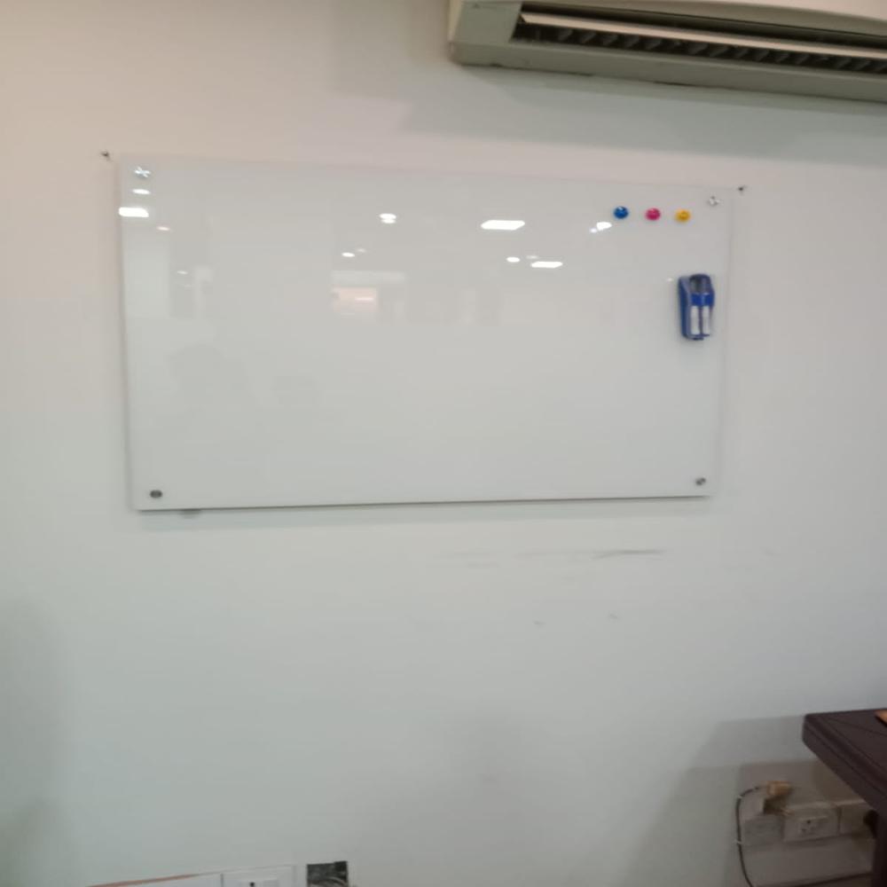 Lacquered Glass Magnetic Board