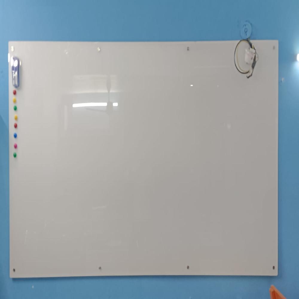 Lacquered Glass Magnetic Board