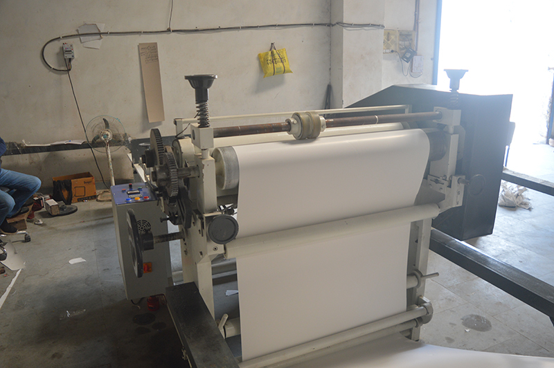 Manual Paper Reel To Sheet Cutting Machine