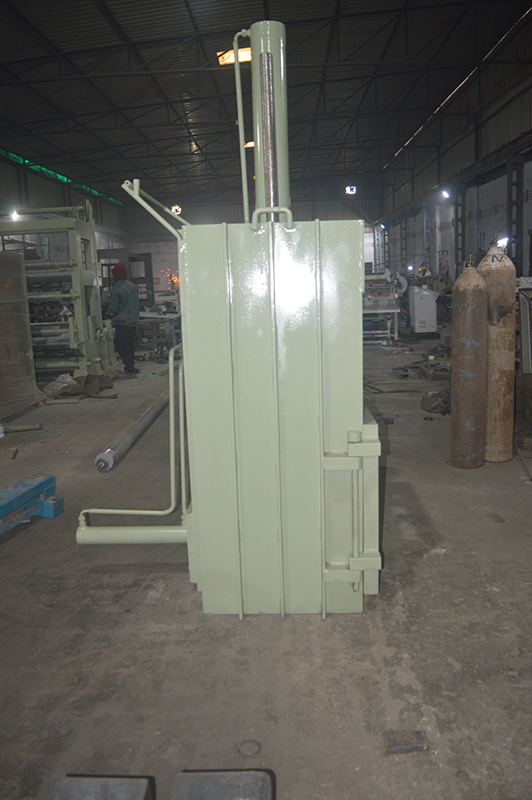 Heavy Duty Scrap Baler Machine