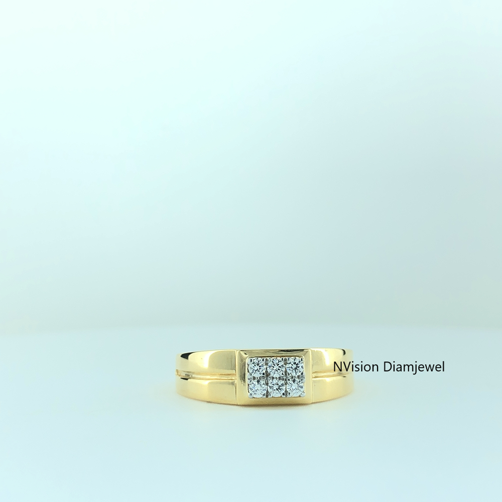 Elevate your style with this Timeless 18K Gold Mens Statement Natural Diamond Ring