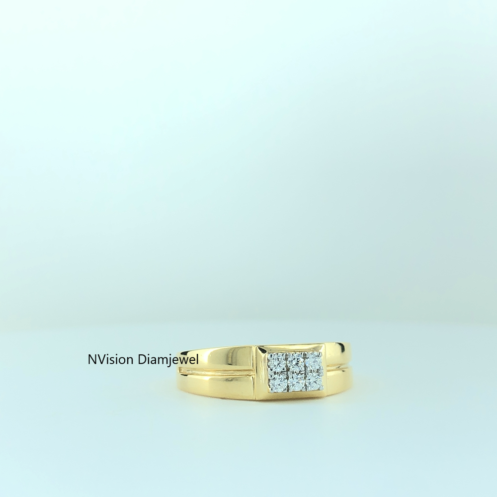 Elevate your style with this Timeless 18K Gold Mens Statement Natural Diamond Ring