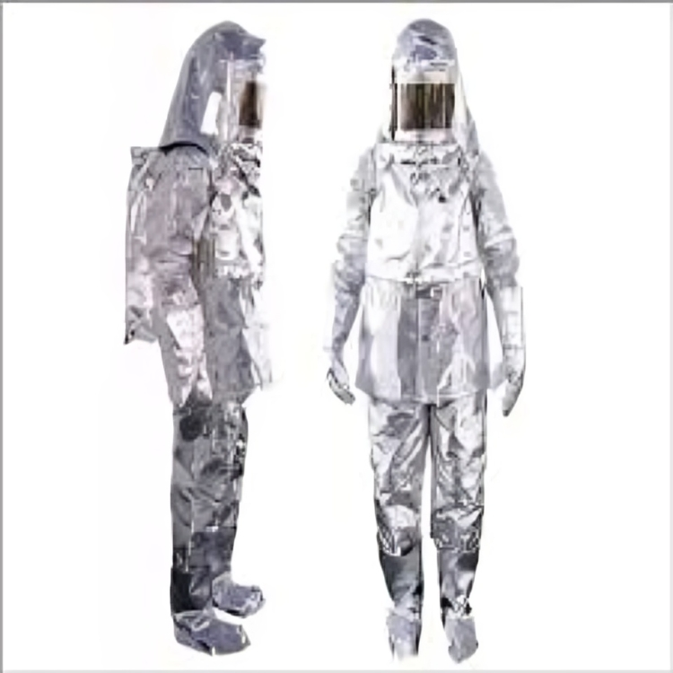 Aluminized Kevlar Suit