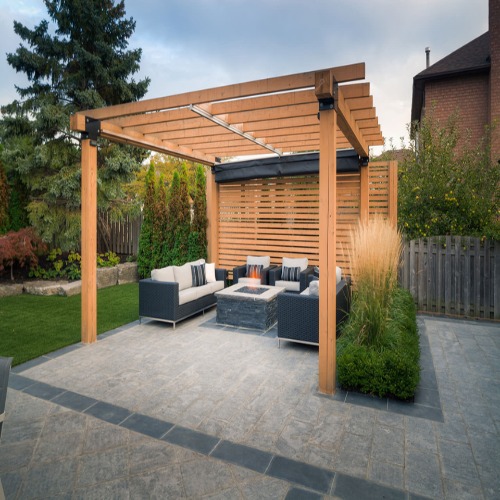 Outdoor pergola structure