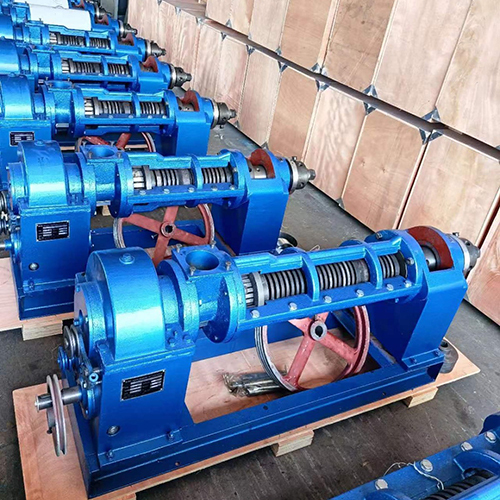 Cold Press Machine - Capacity: 60 Ton/Day Ton/Day