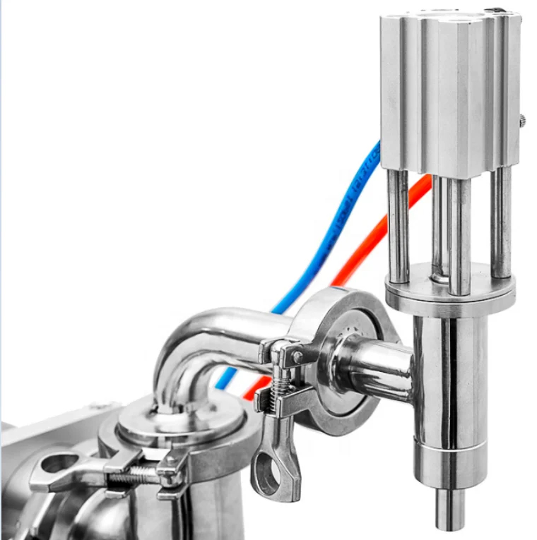 Bottle liquid filling machine dual head