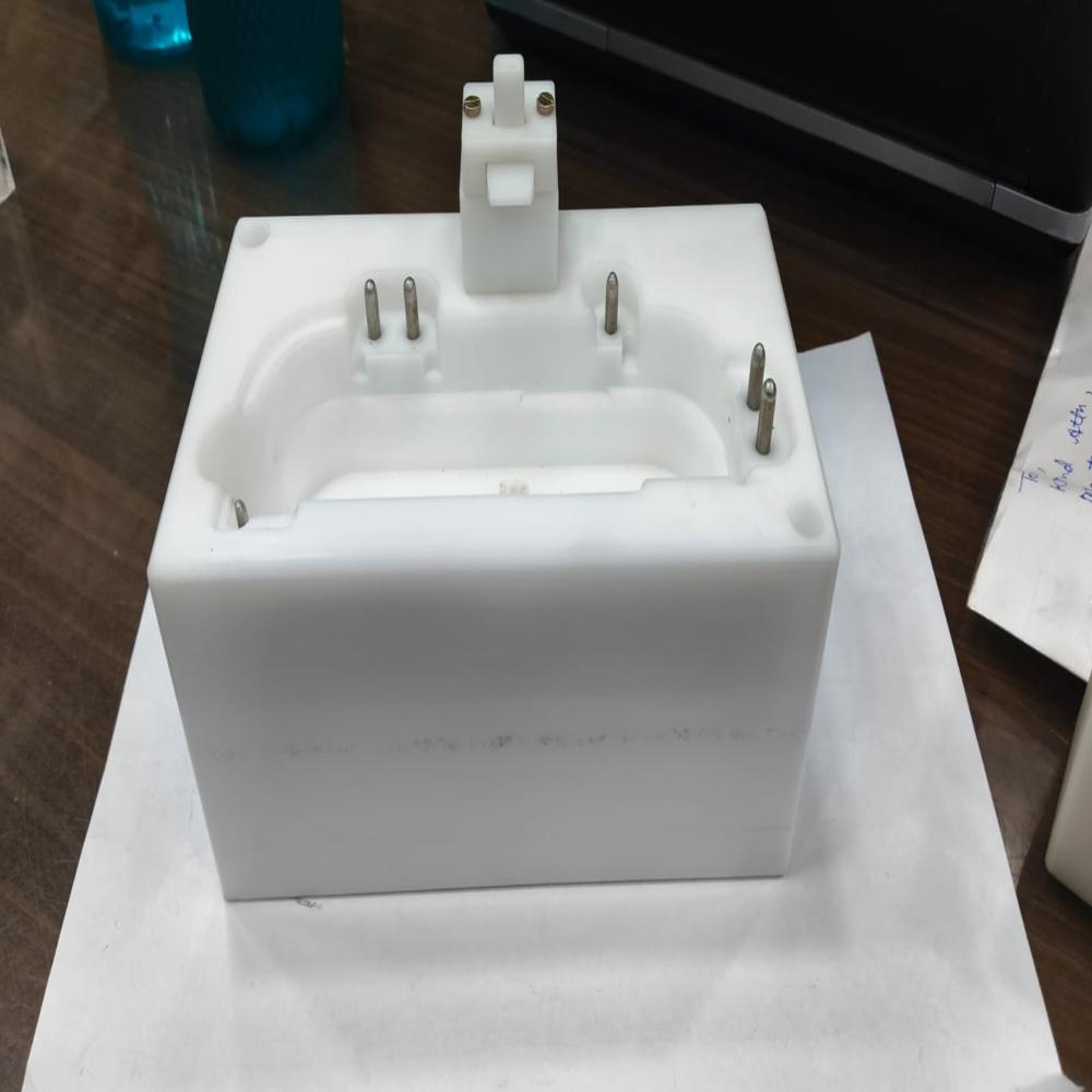 Terminals Back Out Testing Fixture - Application: Automobile Industry
