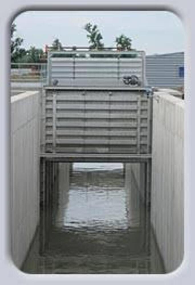 Sluice Penstock Gate - Color: Any Color