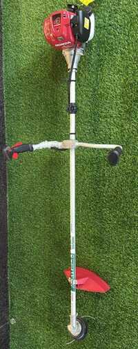 Honda 4 Stroke Brush Cutter - Material: Metal