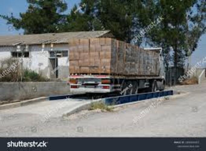 Second Hand Weighbridge 12x3 Mt - Accuracy: 10 Kg Gm