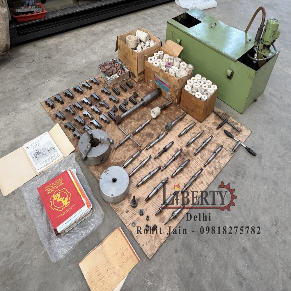 Kikinda Yugoslavia 584 mm Dia Internal Grinding Machine