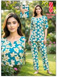 Reyon Liva Print Fabric Ladies Night Suit - Color: Multicolor
