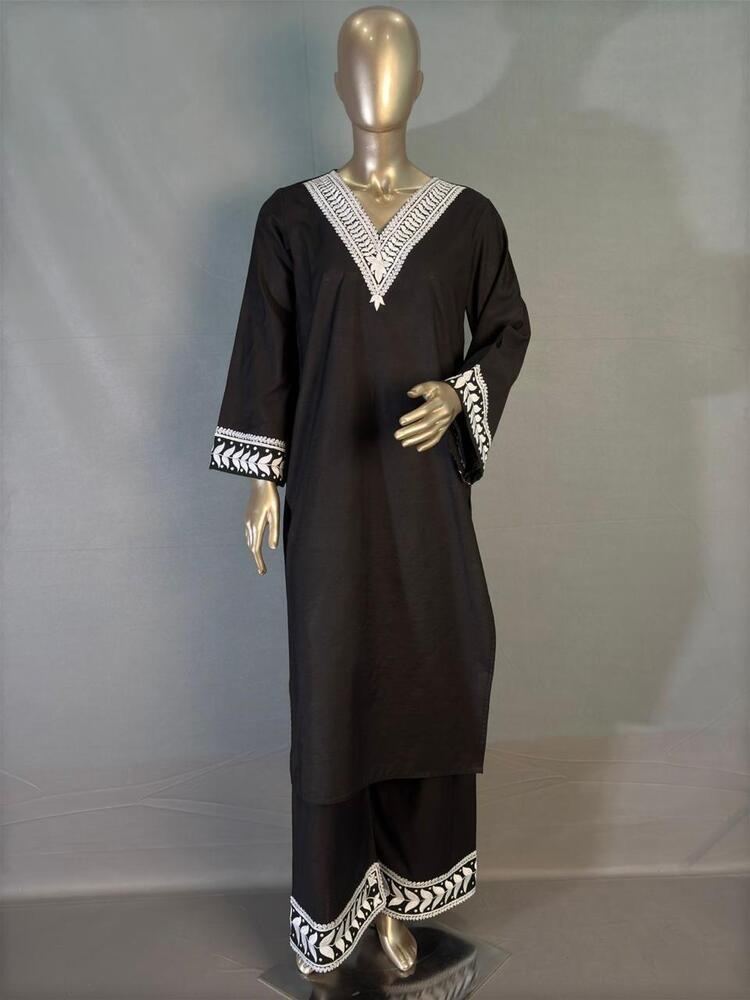 Embroidery Suit - Color: Black
