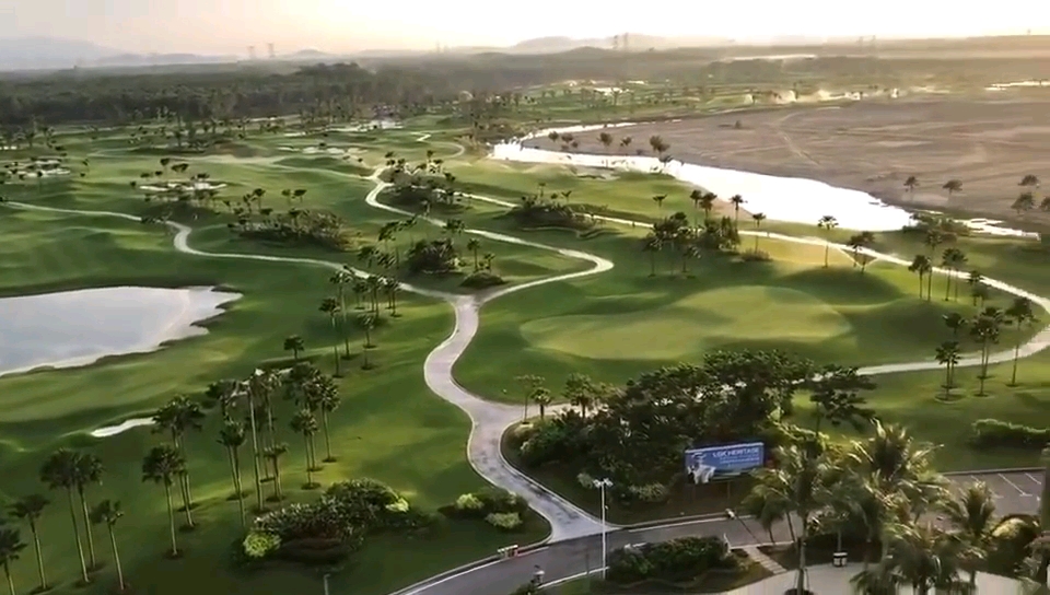 High-End Landscaping Company