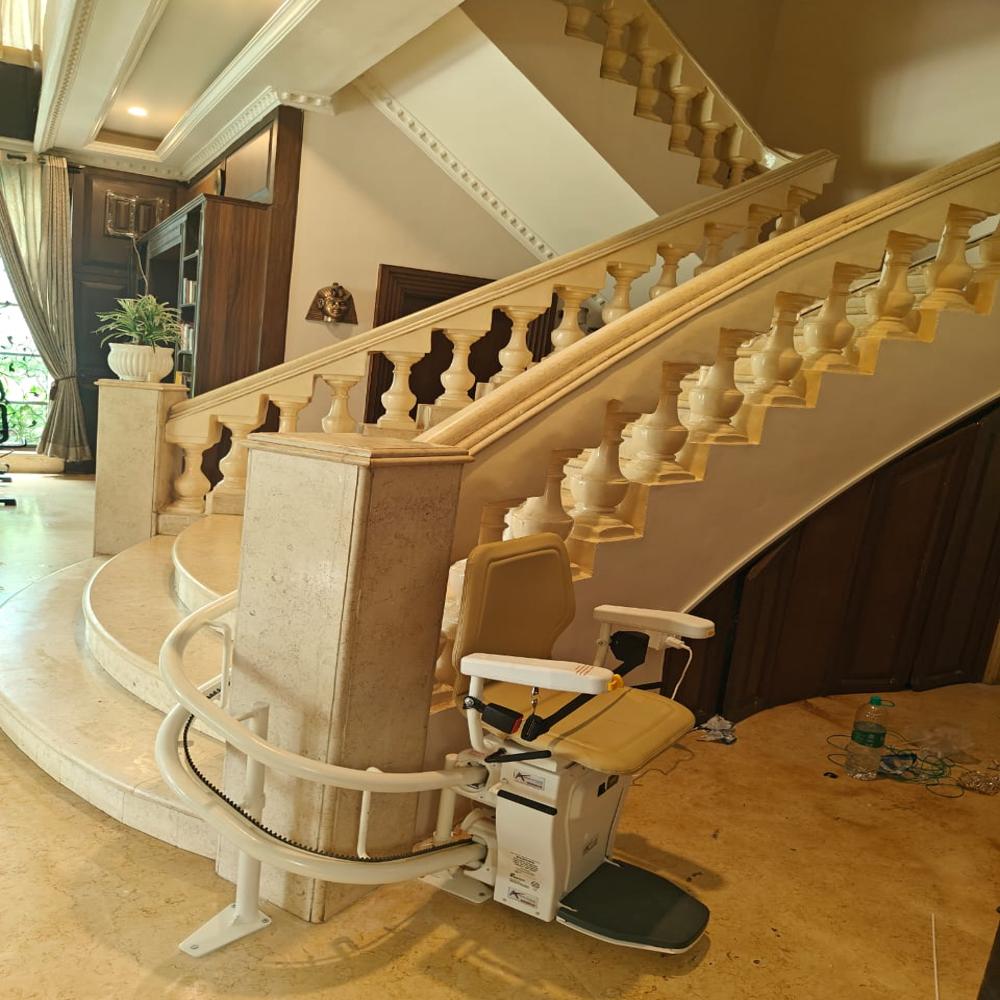 Bespoke Curved model staircase lift