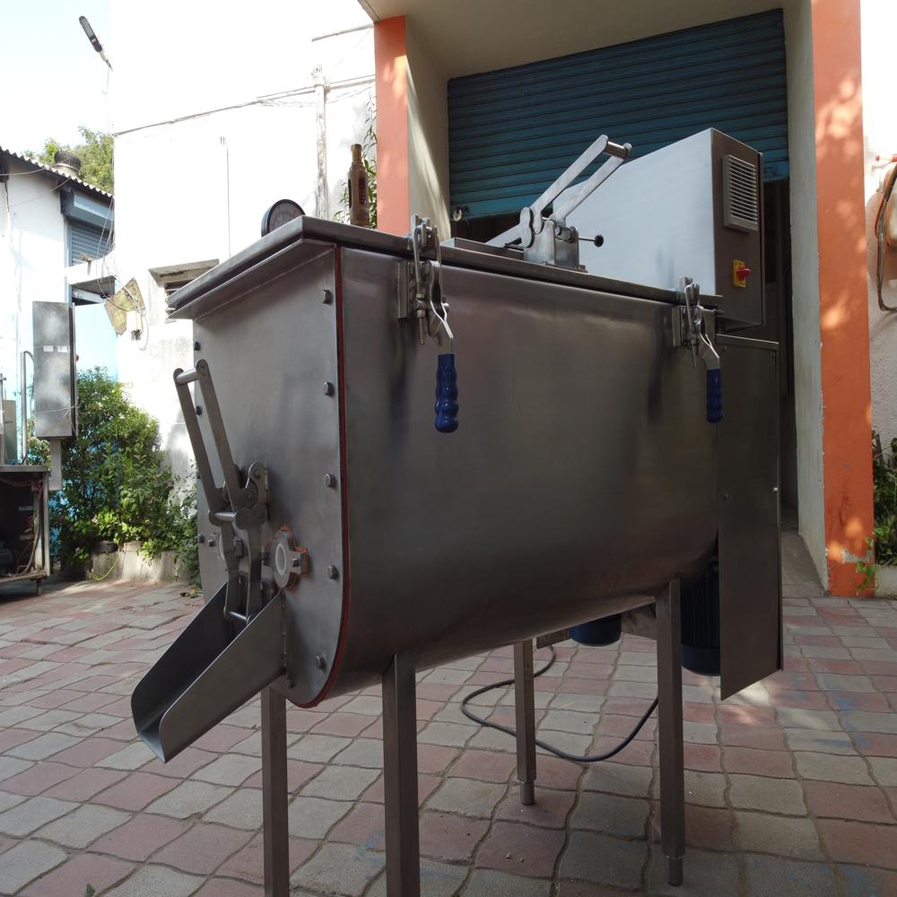 Cheese Stretcher Machine - Capacity: 300 Kg