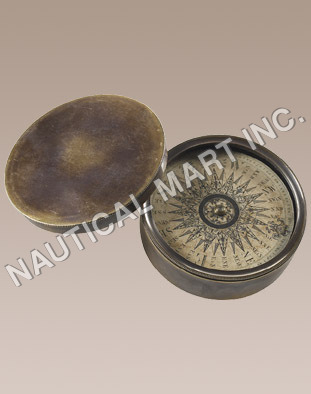 NAUTICAL LODESTONE COMPASS.