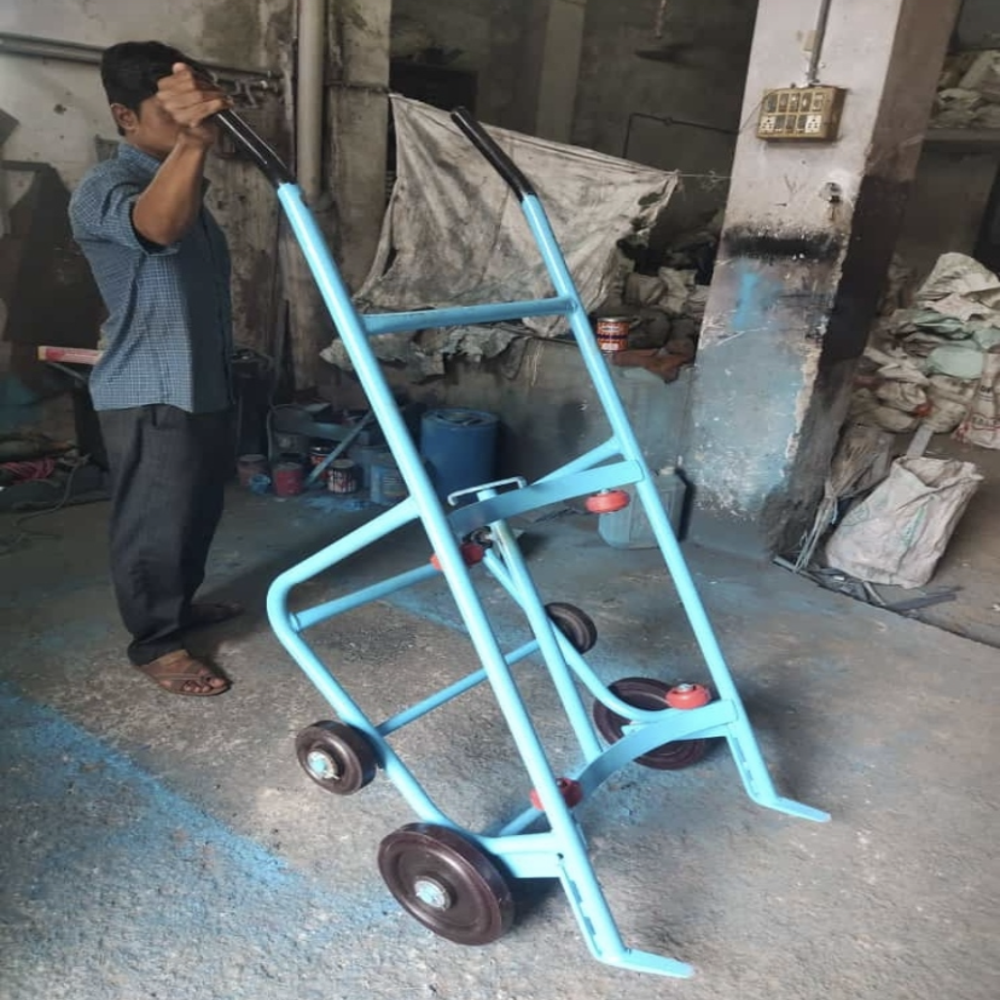 Ss Drum Handler - Color: Buffing Finished